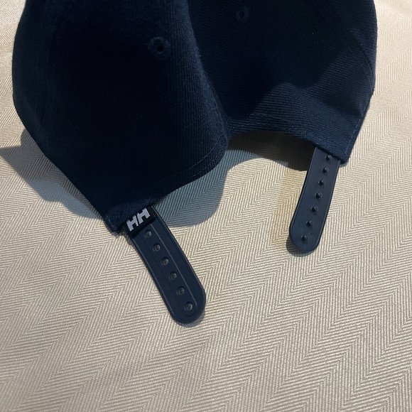 Helly Hansen Brand Cap - Picture 4 of 5